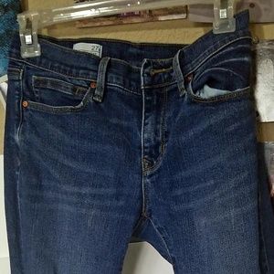 Gap 1969 Legging Jeans size 27